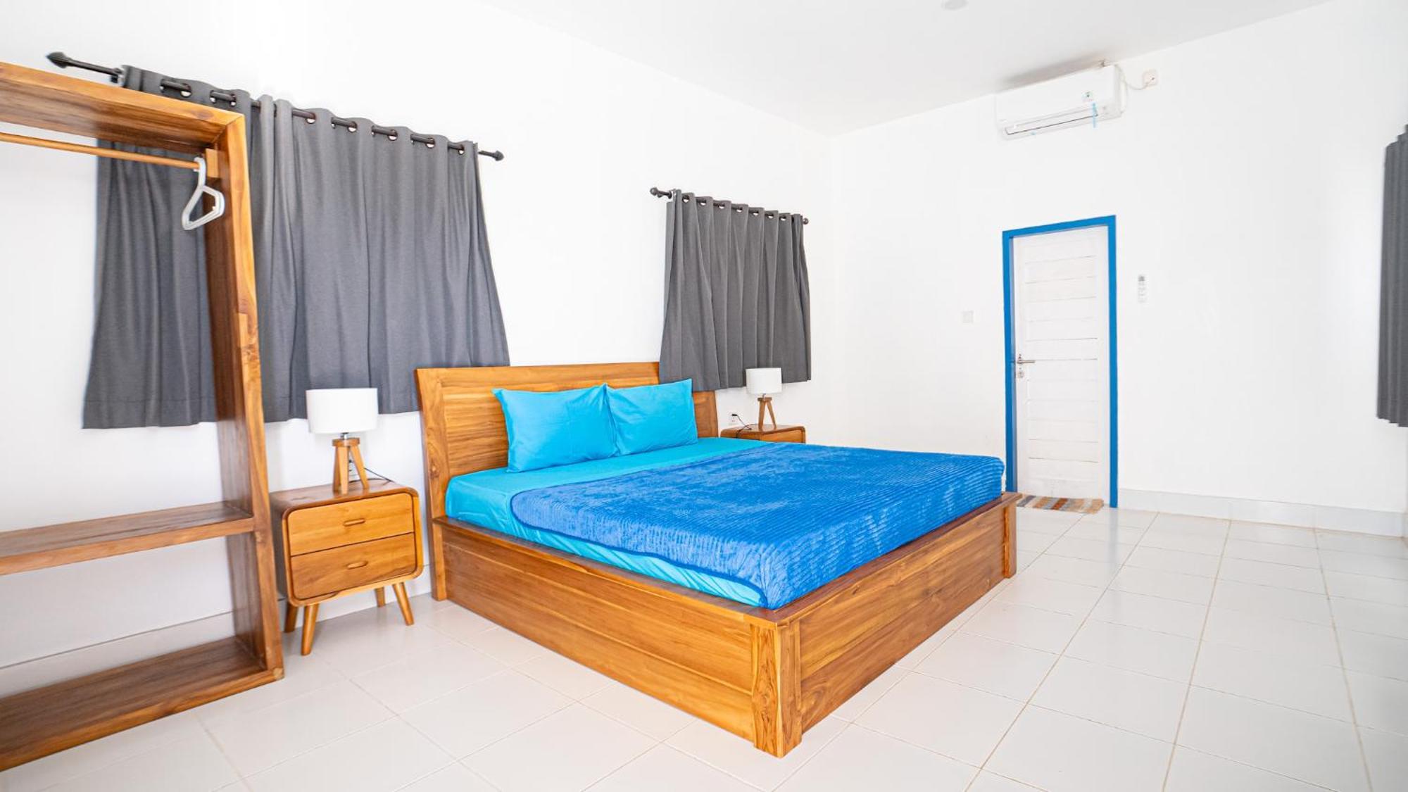 Atlas Gili Party Hostel Гілі-Траванган Екстер'єр фото