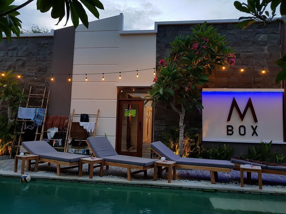 Atlas Gili Party Hostel Гілі-Траванган Екстер'єр фото